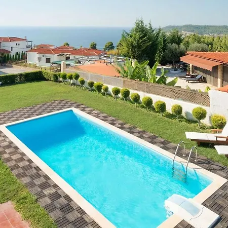 Villa Miroir Private Pool Villa,